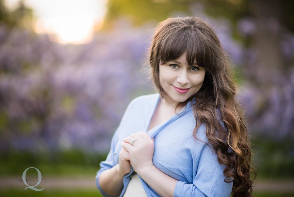 maternity portrait with blue theme