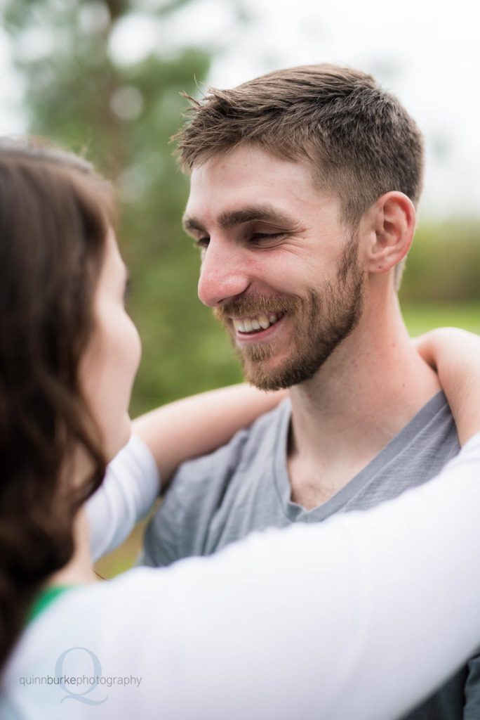 engagement photo outside