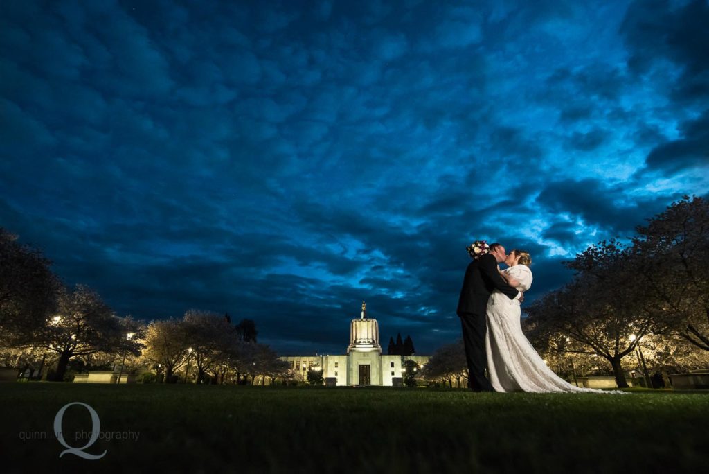 bride groom oregon state capitol