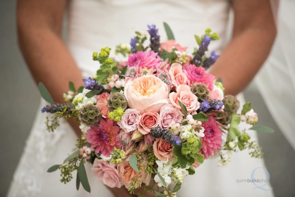 bride flower bouquet