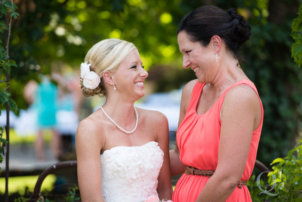 bride and mom