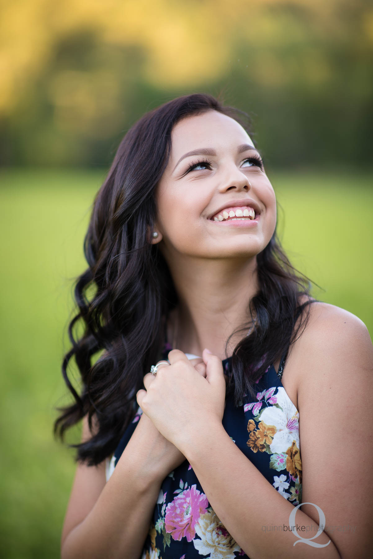 senior photo outside in field