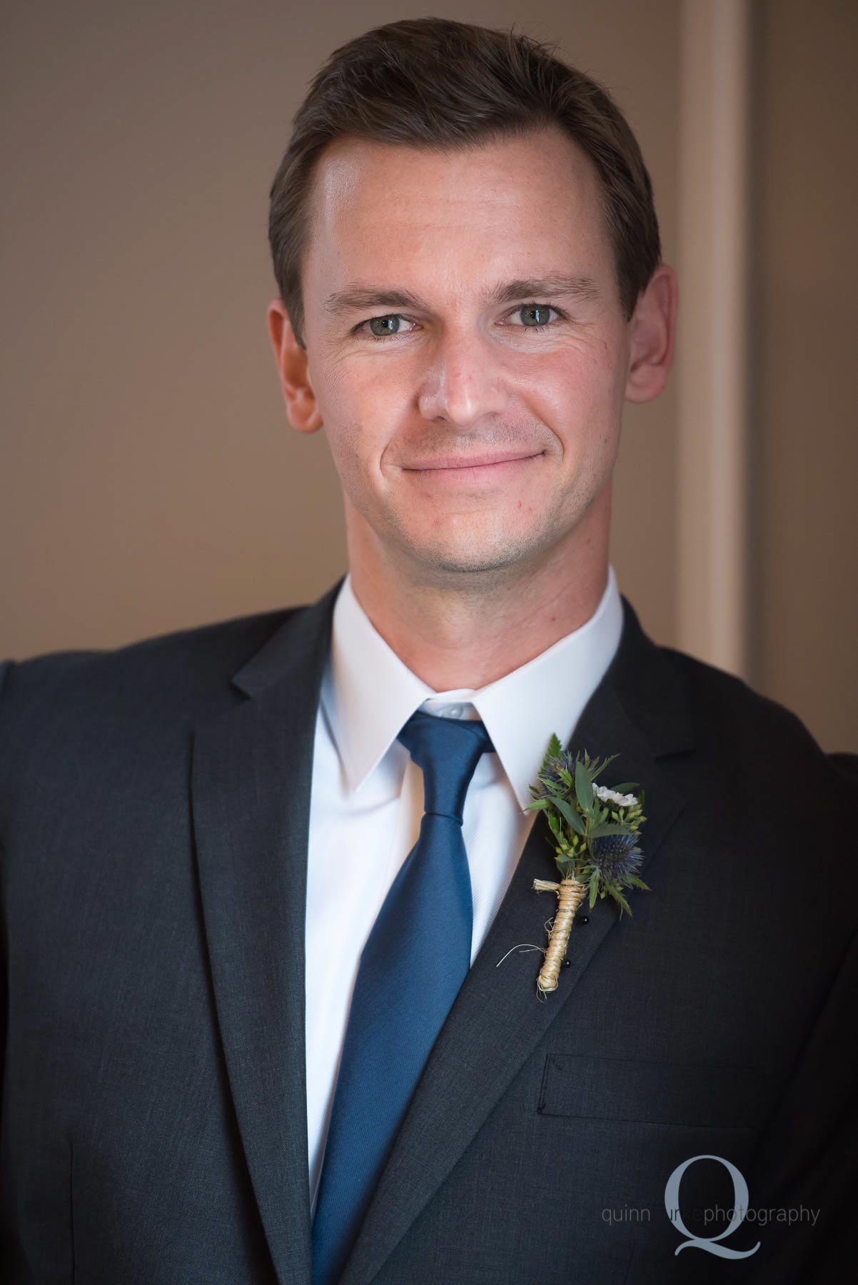 groom before wedding Old Schoolhouse Newberg