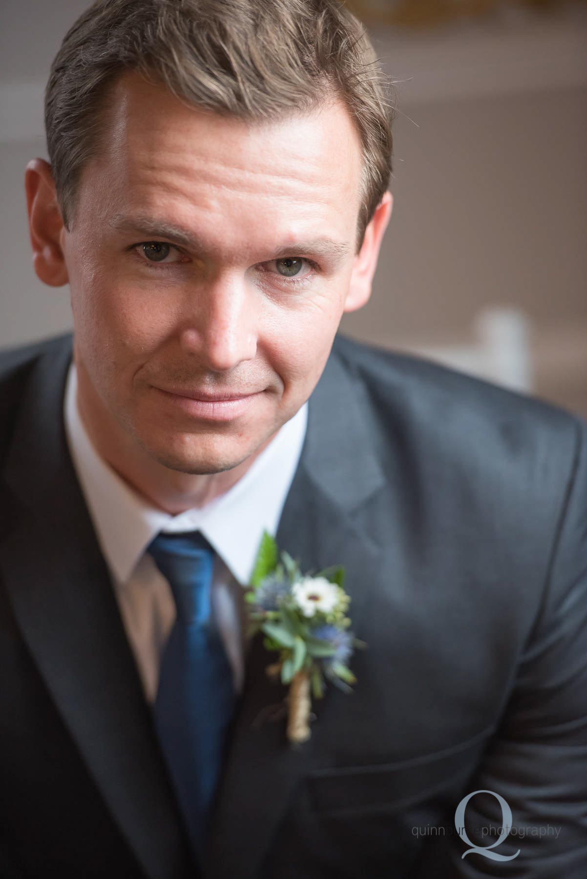 groom before wedding Old Schoolhouse Newberg