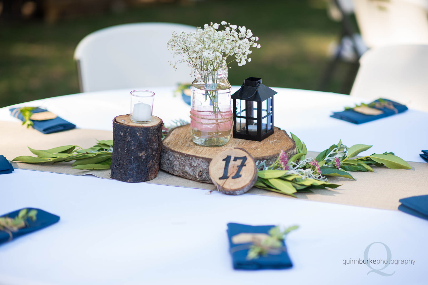table decoration at rons pond wedding