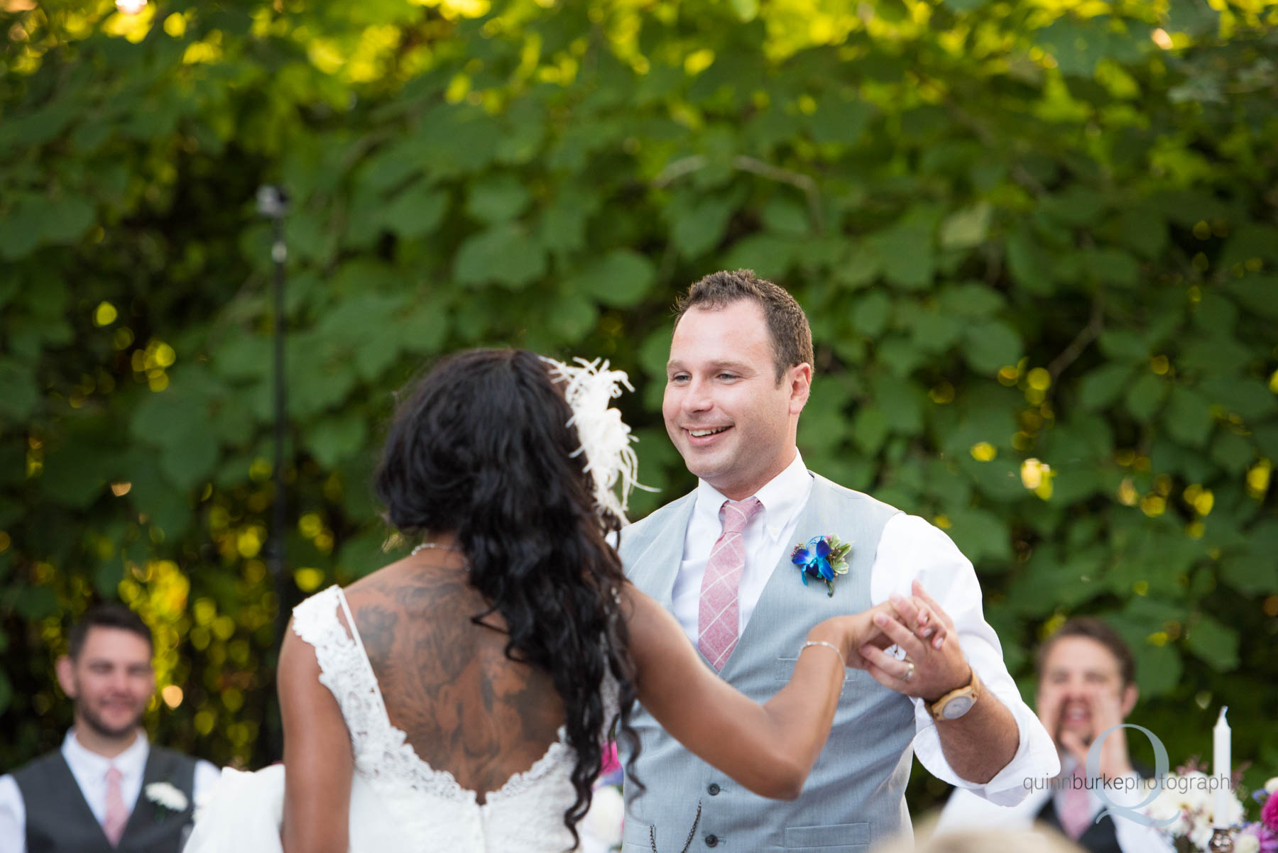 Mcmenamins edgefield wedding first dance