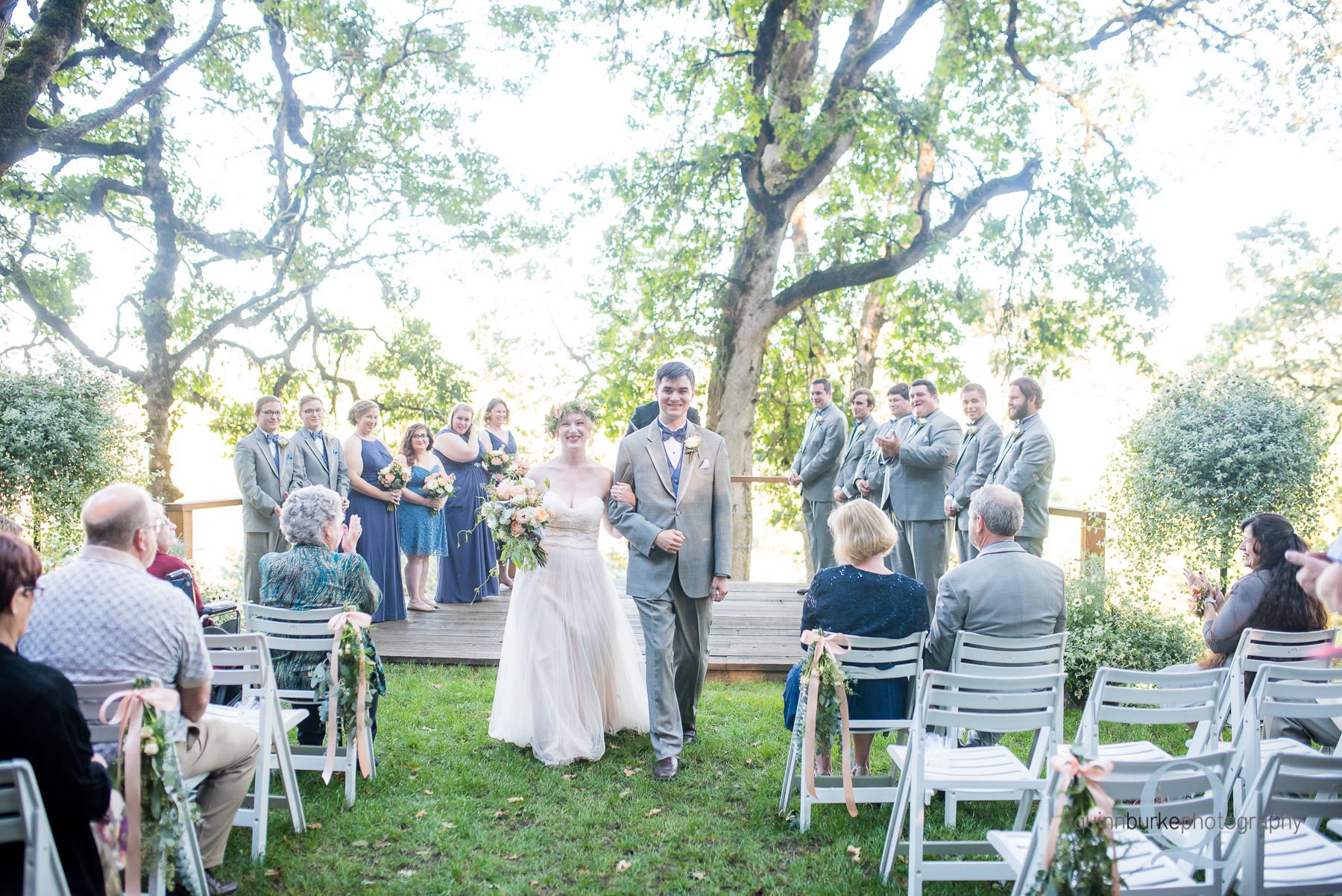 wedding ceremony at Perryhill Farm oregon