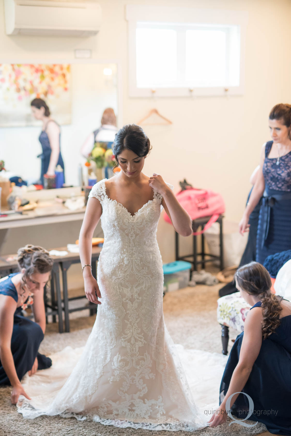 bride getting ready at Green Villa Barn