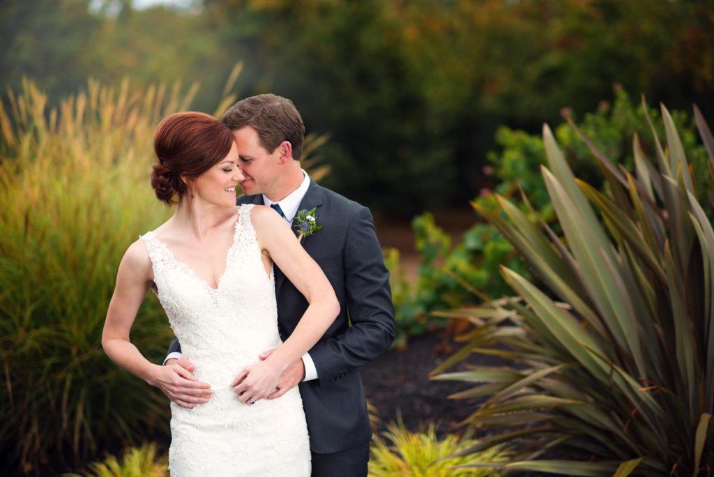 bride groom old schoolhouse wedding salem newberg oregon